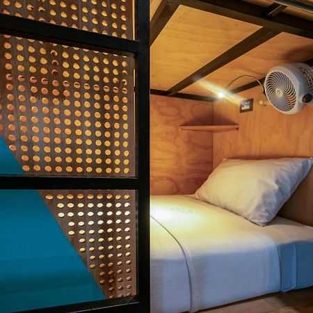 Adra Hostel Antigua Екстериор снимка